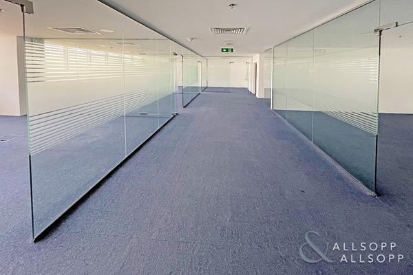 Islands View | Fully Fitted | 12 Parkings